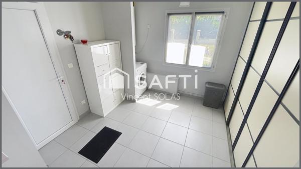 Maison et Emplacement Rare de 140 m² - 3Ch + Bureau - Piscine - Double Garage - Mouilleron le Captif
