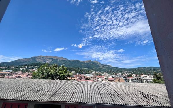 Appartement à vendre    3 pièces • 57,21 m2 Gap