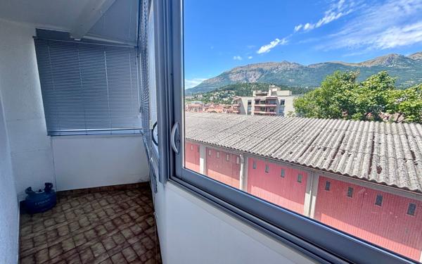 Appartement à vendre    3 pièces • 57,21 m2 Gap