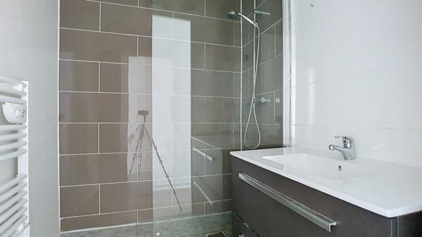 Appartement 4 pièces terrasse et vue dégagée