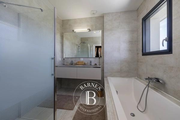 Reignier-Ésery, Maison 4 Chambres -  164 m² à vendre