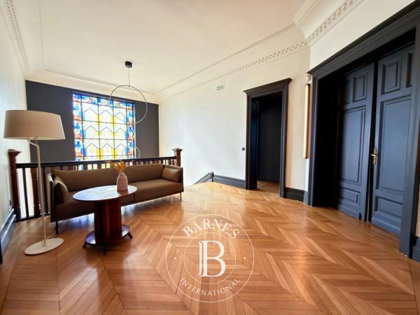 Roubaix, Ensemble immobilier 11 Chambres -  485 m² à vendre