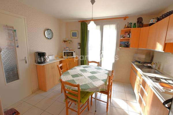 Vente Maison84 m² - 5 Pièces - LESNEVEN (29260)
