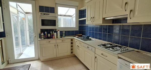 situation rare bagnoles pavillon 4 chambres 700m²