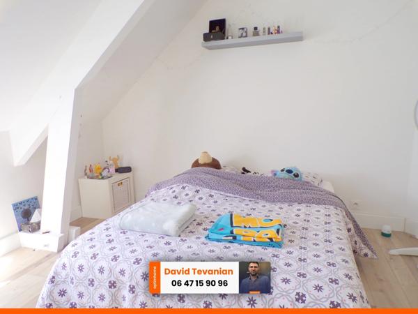 Ensemble immobilier à vendre 11 pièces de 310 m² avec 9 chambres, Terrain de 2561m² à Noyers-sur-Cher