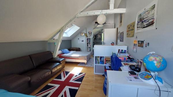 LONGERE -Parassy 8 pièce(s) 214 m2