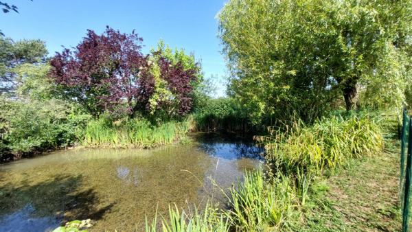 LONGERE -Parassy 8 pièce(s) 214 m2