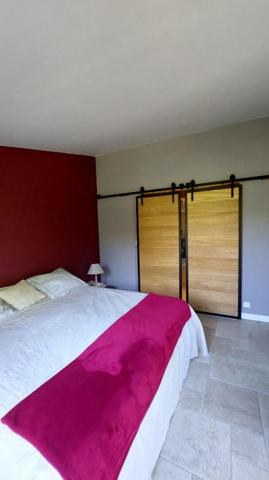 LONGERE -Parassy 8 pièce(s) 214 m2