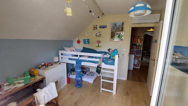 LONGERE -Parassy 8 pièce(s) 214 m2