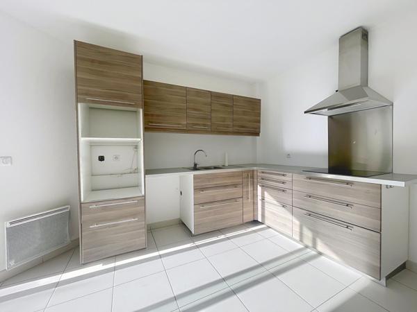 BAILLARGUES Appart Triplex 109m2 jardin