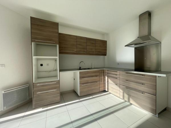 BAILLARGUES Appart Triplex 109m2 jardin