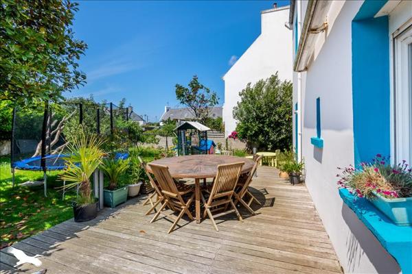 Maison à vendre |  Saint-Pol-de-Léon |  9 pièces | 164 m²