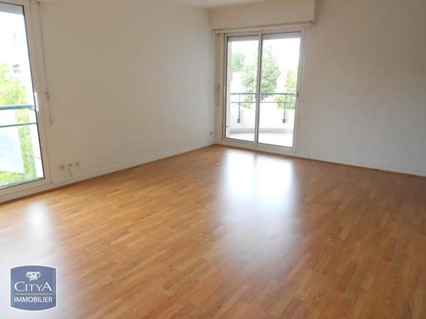 Appartement à louer 2 pièces 58.84m² Angers (49100)