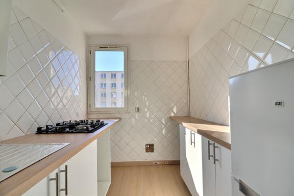 Appartement  4 pieces Taverny + cave + place de parking