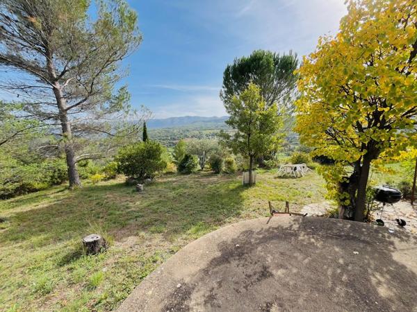 Apt (84400) Petite villa + cabanon ancien avec vue dominante 180° et exposition plein Sud !