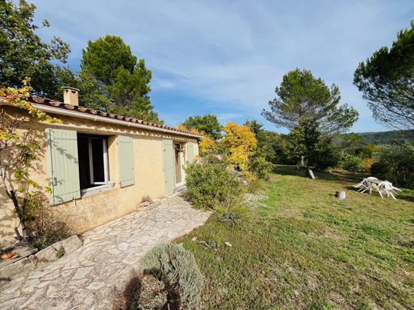 Apt (84400) Petite villa + cabanon ancien avec vue dominante 180° et exposition plein Sud !