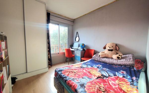 Appartement à vendre    3 pièces • 70 m2 Chelles