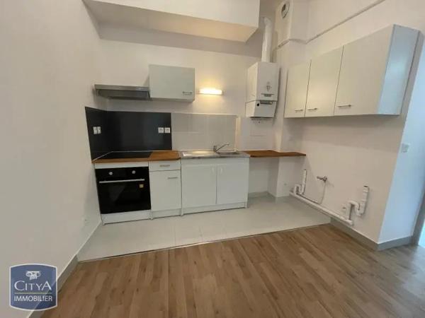 Appartement à louer 2 pièces 50.25m² Cambrai (59400)