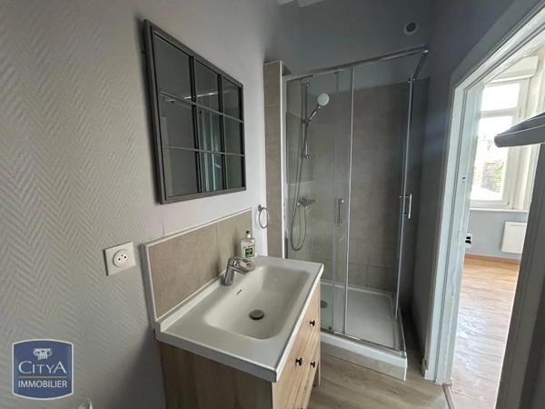 Appartement à louer 2 pièces 40.13m² Saint-Quentin (02100)