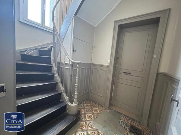 Appartement à louer 2 pièces 40.13m² Saint-Quentin (02100)