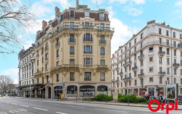 Appartement à vendre    4 pièces • 79,61 m2 Lyon 6
