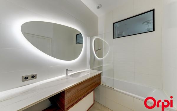 Appartement à vendre    4 pièces • 79,61 m2 Lyon 6