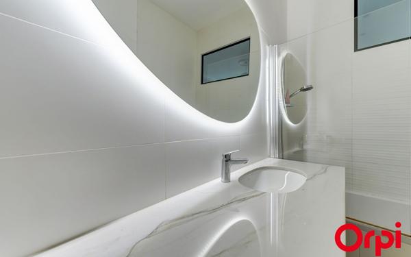 Appartement à vendre    4 pièces • 79,61 m2 Lyon 6