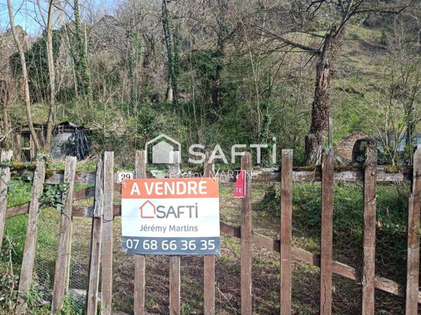 Terrain à bâtir borné et viabilisé