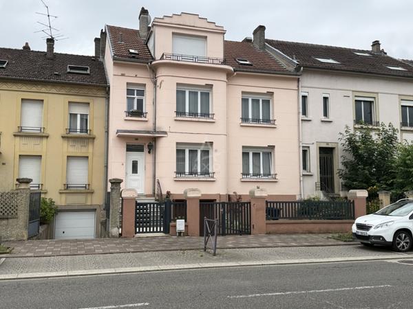 EXCLUSIVITÉ // MOULINS- LES- METZ // APPARTEMENT // 110 M2 // 2 CHAMBRES // JARDIN // GARAGE