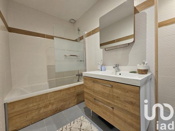 Maison 4 pièces de 118 m² à Saint-Philbert-de-Grand-Lieu (44310)