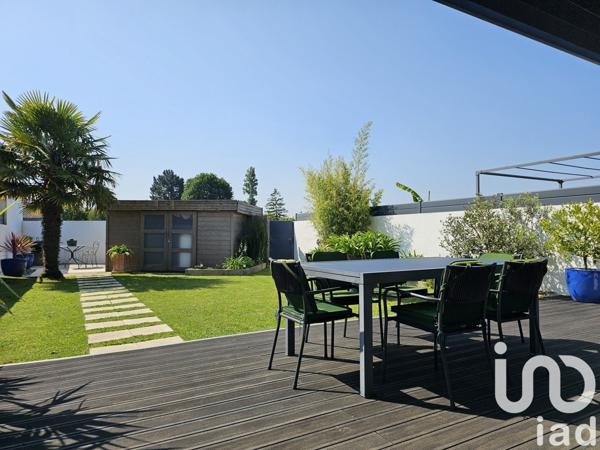 Maison 4 pièces de 118 m² à Saint-Philbert-de-Grand-Lieu (44310)