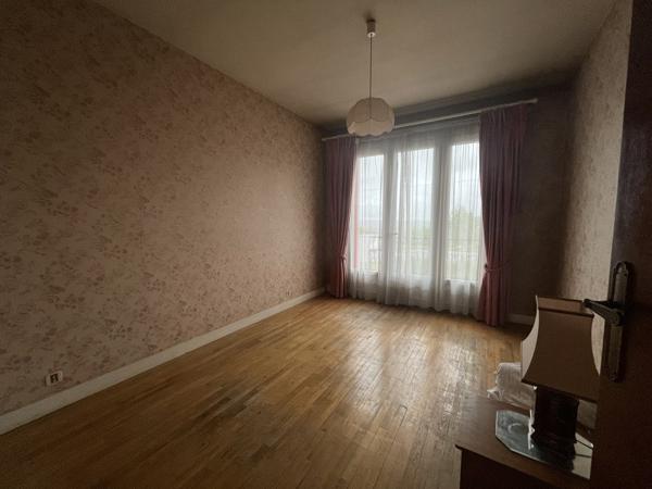 Maison à vendre |  Thiviers |  6 pièces | 122 m²