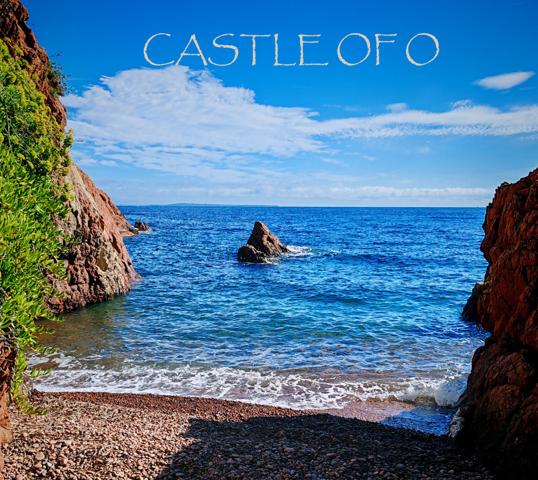 Saint-Raphaël (83530) Castle of O, pieds dans l'eau, baie de Cannes