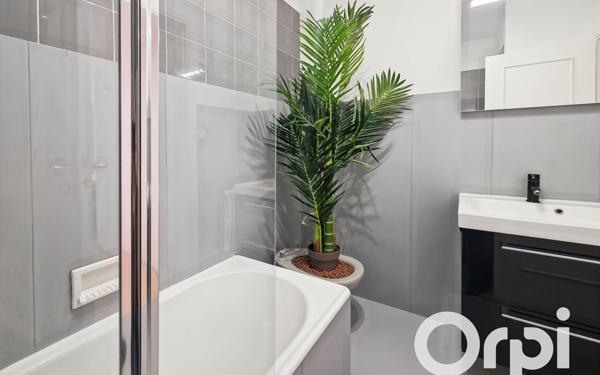 Appartement à vendre    1 pièce • 33,51 m2 Nice