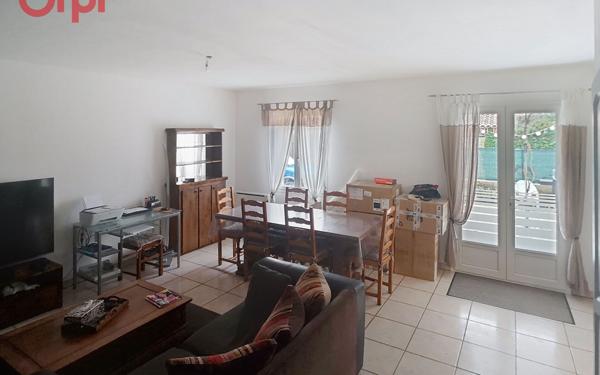 Maison à vendre    4 pièces •  Vedène