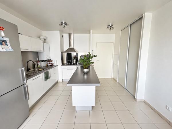 Appartement 3 pièce(s) 2 chambre(s) 63 m²