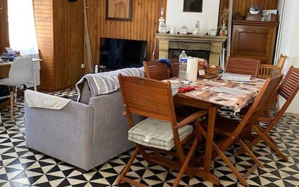 Maison à vendre    2 pièces • 76,43 m2 Muron