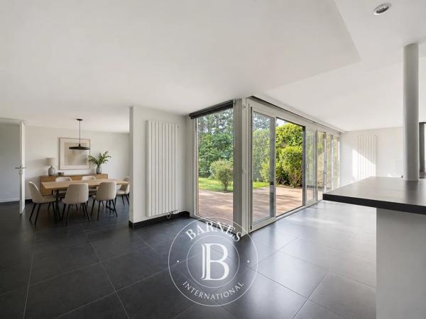 Villeneuve-d'Ascq, Maison 3 Chambres -  110 m² à vendre