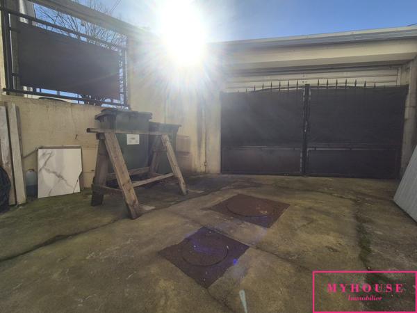 Maison
                                                                                                                                                                                                                                                                                                                        4 pièce(s)                                                                                                                                                                                                          3 chambre(s)                                                                                                                                                                                                          95  m²