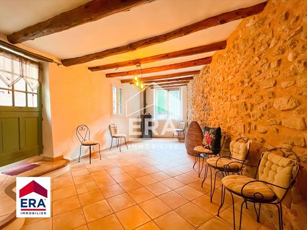 Coup de coeur assuré ! Maison de village rénovée avec charme et authenticité