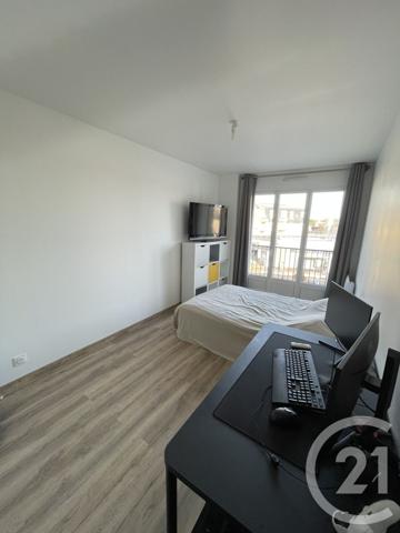 Appartement F3 à vendre  3 pièces - 57 m2 PONTAULT COMBAULT - 77