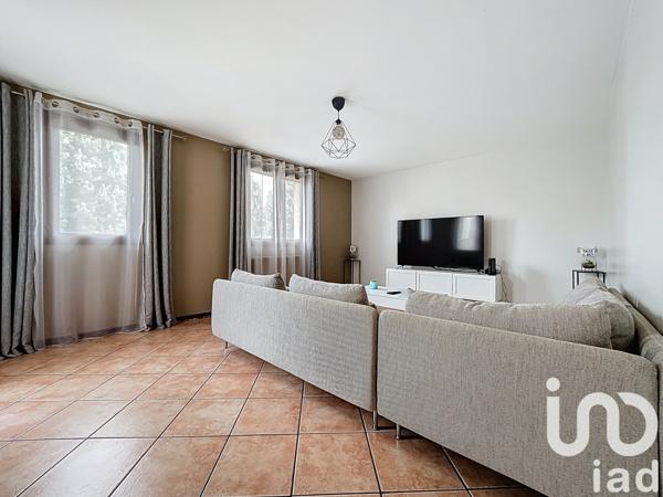 Location appartement 3 pièces 75 m² Pontault-Combault