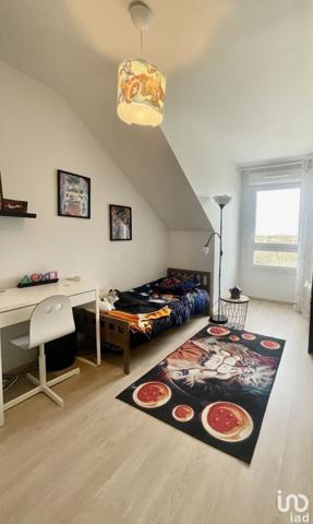 Appartement 5 pièces de 109 m² à Bondoufle (91070)