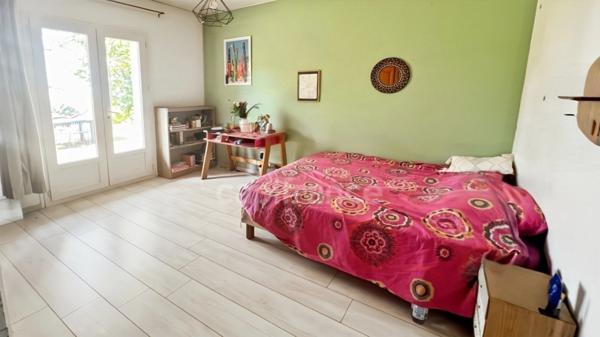 CORSE-DU-SUD, proche Ajaccio, sur la commune de PERI (20), belle maison T5 de 160 m2, belle vue degagée