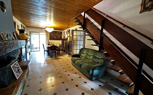 Maison à vendre    5 pièces •  Carcassonne