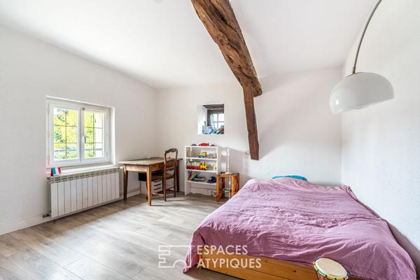 Maison en pierres dorées