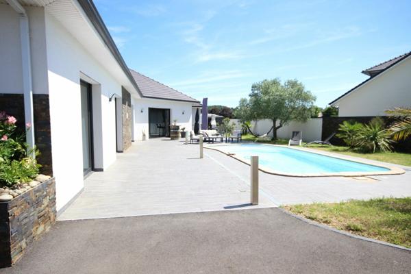 Maison à vendre    6 pièces •  Lescar