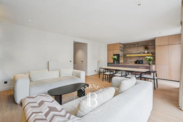 Paris 16ème, Appartement 2 Chambres -  84 m² à vendre