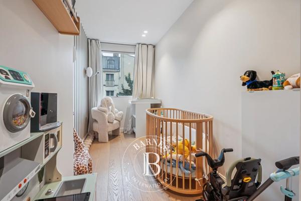 Paris 16ème, Appartement 2 Chambres -  84 m² à vendre