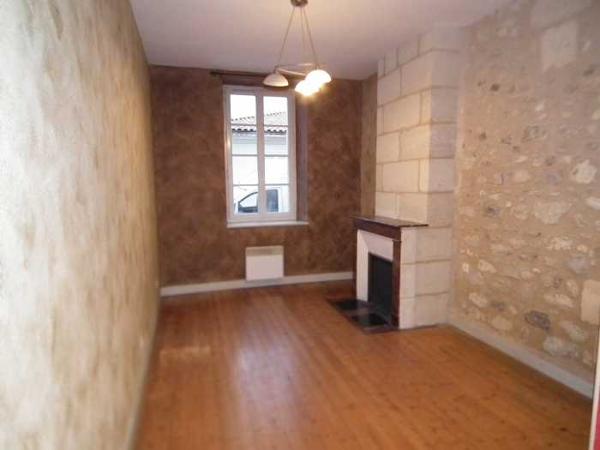 Location appartement Pauillac : 550 € - AJP Pauillac Immobilier